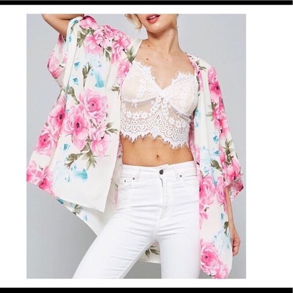 Flower Kimono - Picture 2 of 3